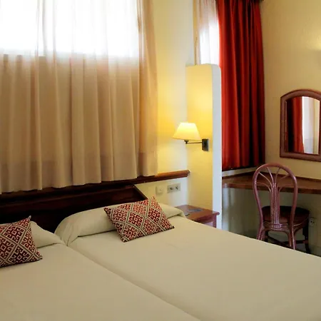 Hovima Atlantis 4* Costa Adeje (Tenerife)