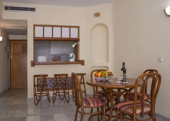 Hovima Atlantis Szálloda Costa Adeje (Tenerife)