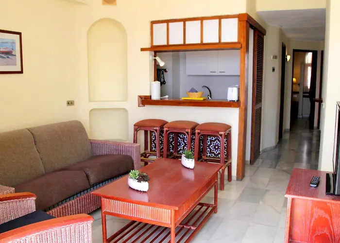 Szálloda Hovima Atlantis Costa Adeje (Tenerife)