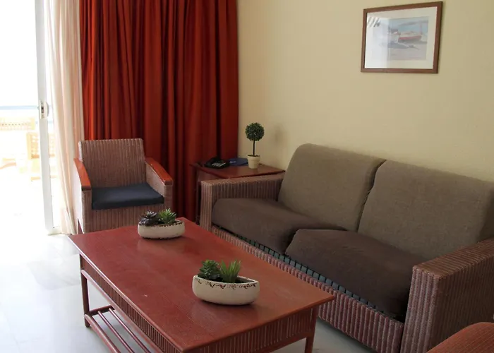 Hovima Atlantis Szálloda Costa Adeje (Tenerife)